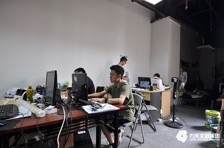 力天文創(chuàng)集團員工福利,2017年力天文創(chuàng)集團送清涼